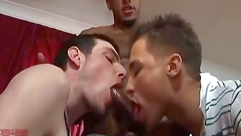 Interracial deepthroat and rimming with a big cock