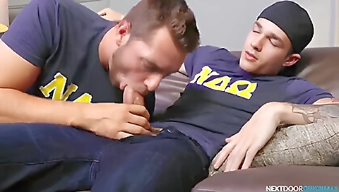 Amateur threesome video with some really exciting hardcore sex