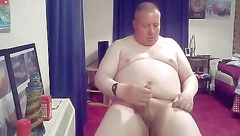 A hot brunette 18+ amateur pussy is getting rammed by cum