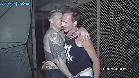 This big-bang porn video with a huge dildo is a no-brainer